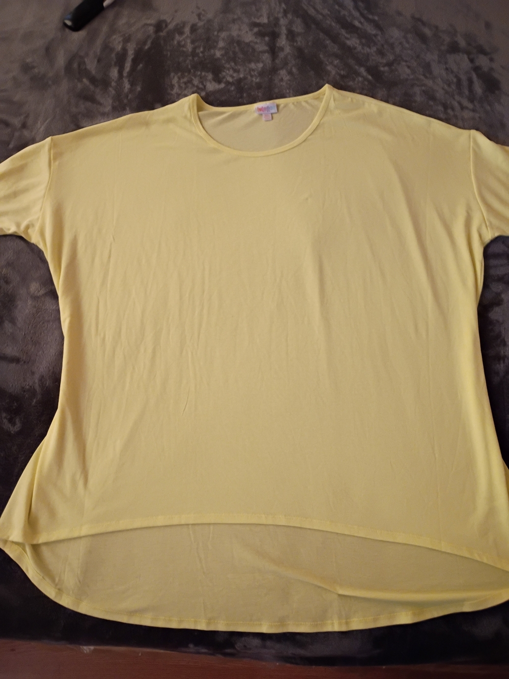 LuLaRoe Women's Short Sleeve Tee in Pale Yellow